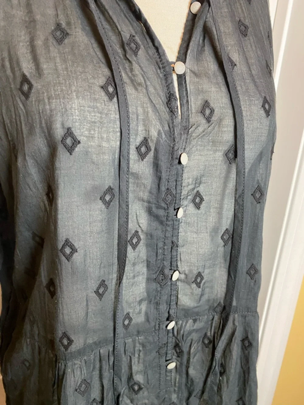 Anthropologie Pilcro Black Tunic Blouse Size M Oversized Tiered Peasant Boho - Picture 2 of 15